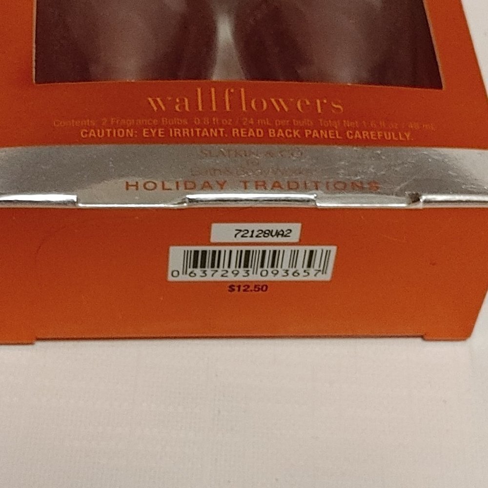 Bath and Body Works Winter Candy Apple Fragrance Bulbs for Wallflowers x… - Picture 4 of 4